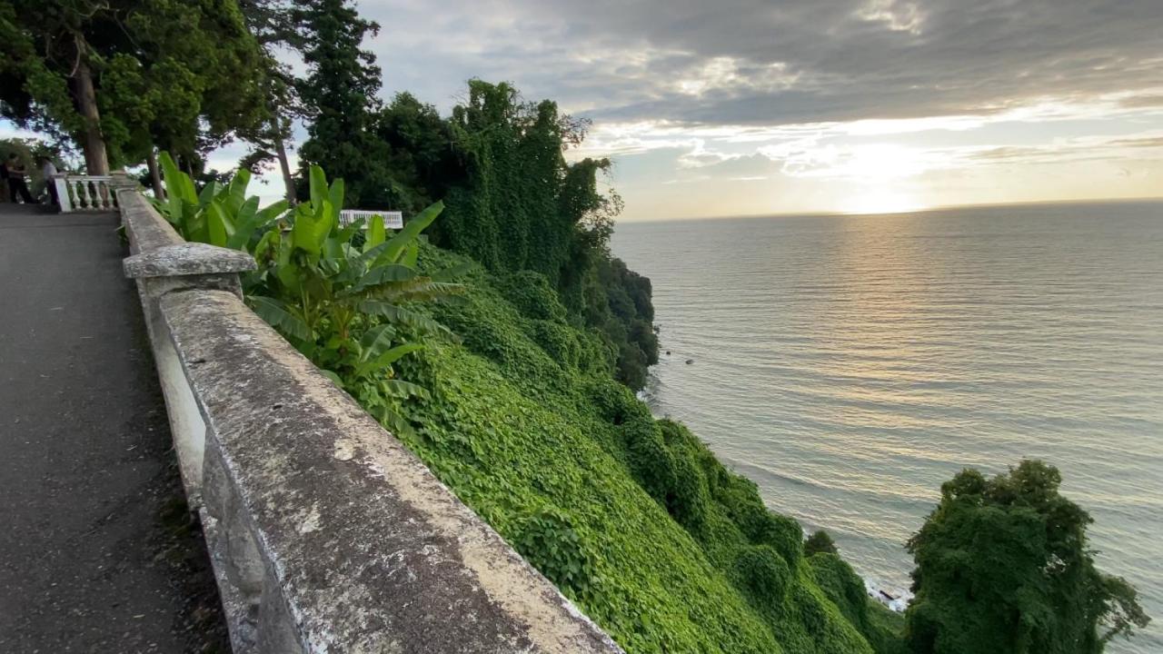 Comple Del Mar Apartman Batumi Kültér fotó